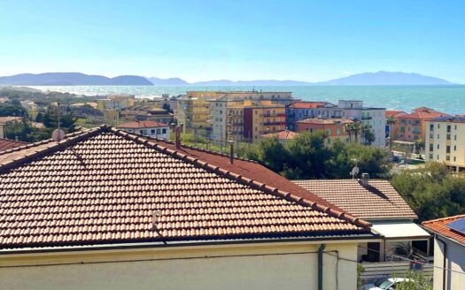 Bilocale Via Giusti, 23, San Vincenzo (LI)